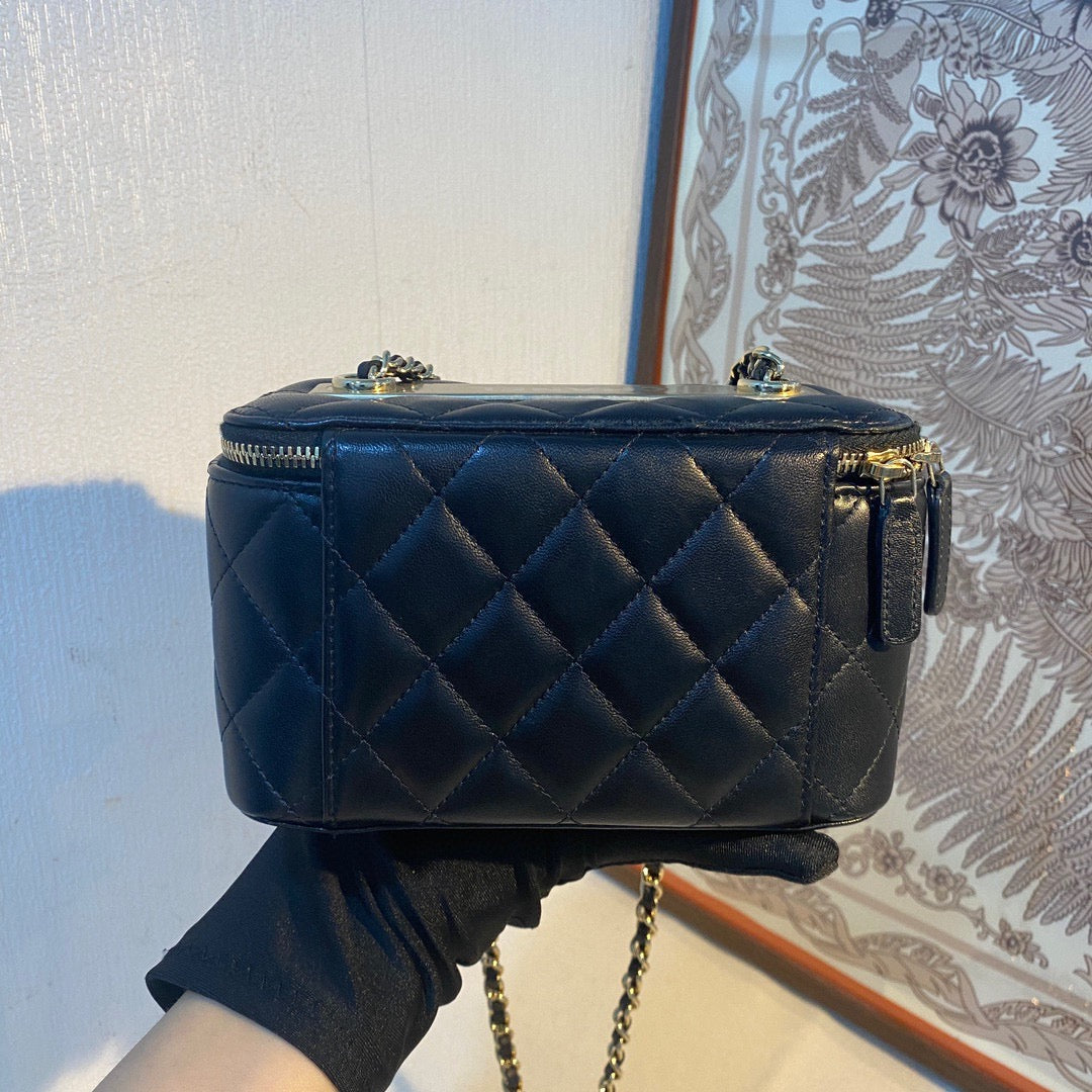 Chanel trendy cc vanity case